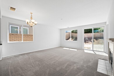 36521 Silverado Dr, Palmdale, CA 93550 - photo 4