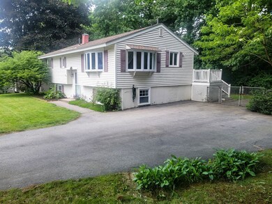 44 Cambridge Rd, Nashua, NH 03062 - photo 2