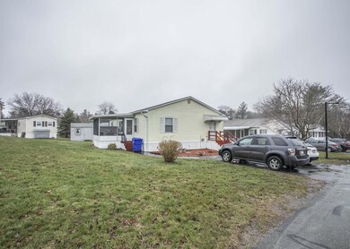 8 Betsy Ross Rd, Taunton, MA 02780 - photo 4