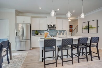 1305 Red River Dr-011