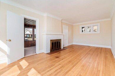 18435 Dundee Ave, Homewood, IL 60430 - photo 6