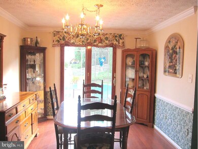 17 Skywood Ct, Parkville, MD 21234 - photo 6