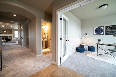 4596 SW Umatilla Ave, Redmond, OR 97756 - photo 2