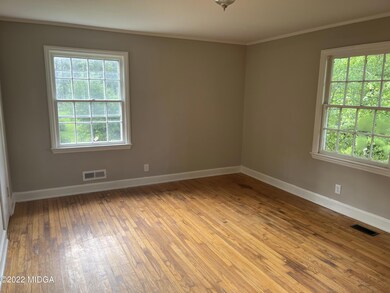 Bedroom2a