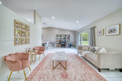 10860 SW 124th Rd, Miami, FL 33176 - photo 5