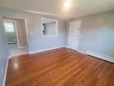 433 Sea St unit 3, Quincy, MA 02169 - photo 3