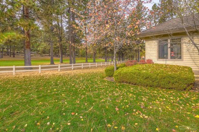 60753 Breckenridge, Bend, OR 97702 - photo 3