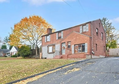 481 Ridge Rd, Wethersfield, CT 06109 - photo 2