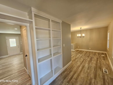 116 Chestnut Hill Rd, Oak Ridge, TN 37830 - photo 7