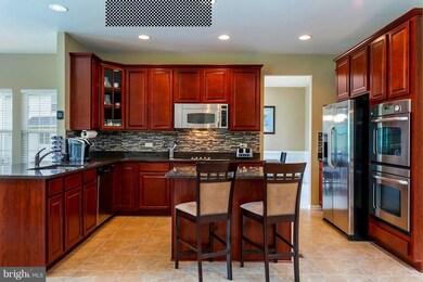 4916 Pale Morning Dun Rd, Elkridge, MD 21075 - photo 4