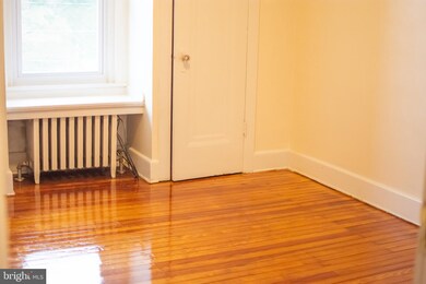 501 N Brobst St, Reading, PA 19607 - photo 7