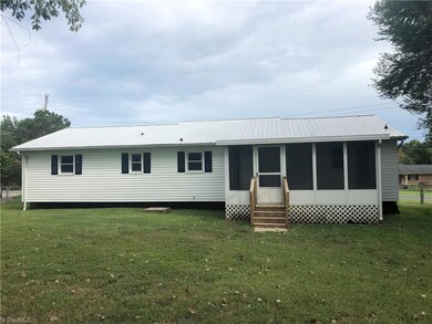 4867 Pliney Farlow Rd, Trinity, NC 27370 - photo 5