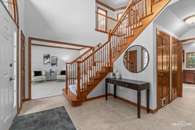 2548 Bangert Ln, Naperville, IL 60564 - photo 2