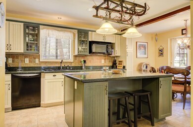 Kitchen Island