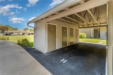 135 Cypress Way E unit H, Naples, FL 34110 - photo 2