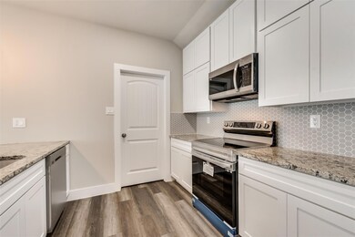 600 S Garrett Ave, Ennis, TX 75119 - photo 6