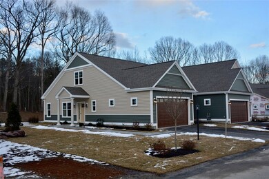 8 Fairway Dr unit 8B, Cranston, RI 02920 - photo 6