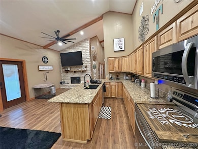 183070 N 3030 Rd, Loco, OK 73442 - photo 7