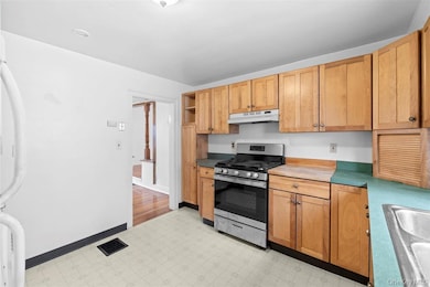 15 Robinson St unit 1, Fishkill, NY 12524 - photo 7