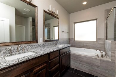 1004 Hope Ct, Azle, TX 76020 - photo 7