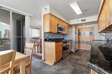 Towers 100 - 600 unit 1506, Aventura, FL 33180 - photo 7