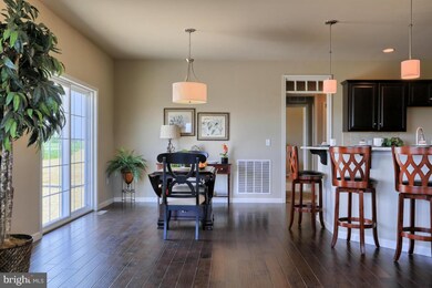 824 Jasmine Ave unit 72, Mount Joy, PA 17552 - photo 6