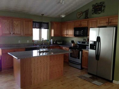 7 Gano Ave, Johnston, RI 02919 - photo 4