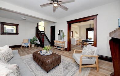 Living Room (3)
