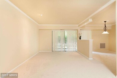 7903 Dassett Ct unit T3, Annandale, VA 22003 - photo 4