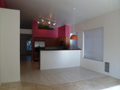 260 S Pineview Place, Chandler, AZ 85226 - photo 7