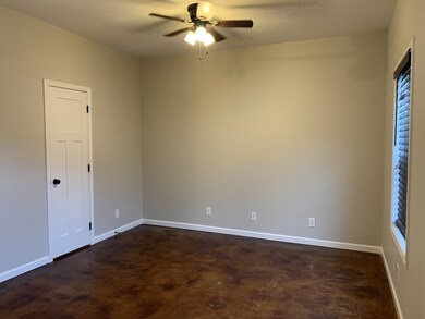 130 E Cedar St unit G, Shelbyville, TN 37160 - photo 2