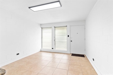 2501 Coyne St unit 101, Honolulu, HI 96826 - photo 3