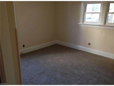 364 S 3rd St, Coshocton, OH 43812 - photo 4