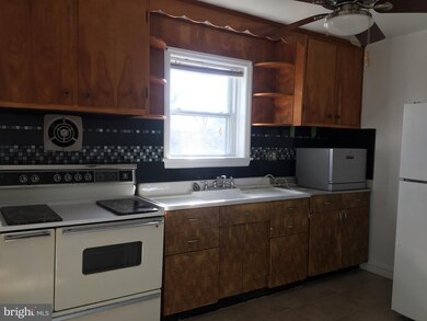 871 Valley Rd, Hockessin, DE 19707 - photo 5