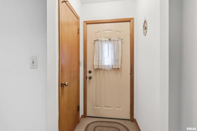 3229 37th St, Rock Island, IL 61201 - photo 4