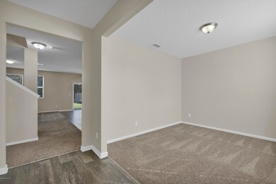 9091 Emma Jean Ct, Jacksonville, FL 32211 - photo 4