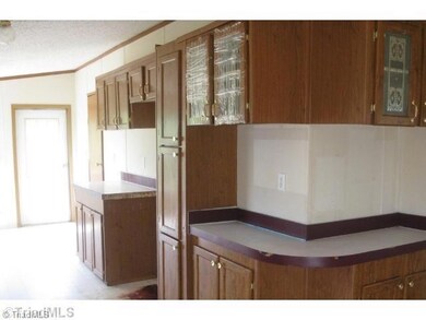 343 Branchwood Rd, Statesville, NC 28625 - photo 2