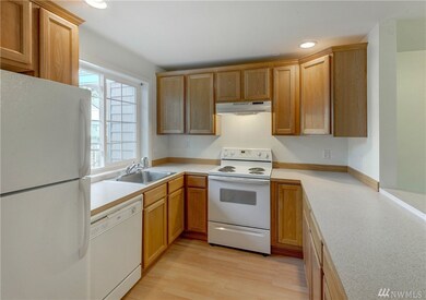 11708 Admiralty Way unit G, Everett, WA 98204 - photo 4