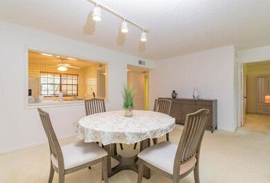 Eat-In Kitchen