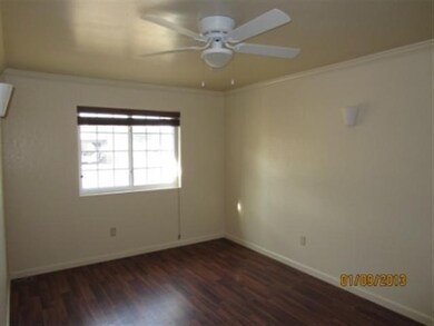 1047 S Brahma Ln, Yuma, AZ 85364 - photo 4