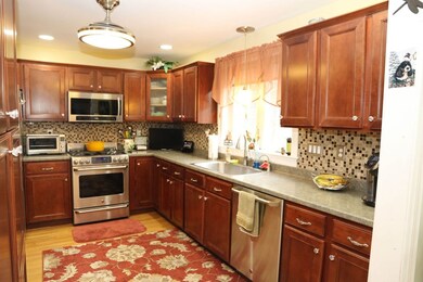 8 Jean Dr, Seabrook, NH 03874 - photo 3