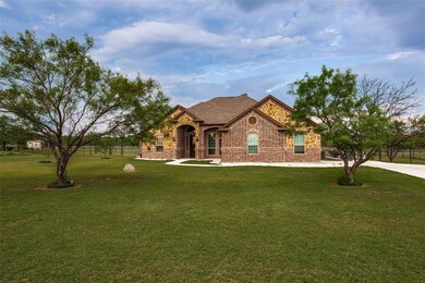 611 Dill Rd, Weatherford, TX 76085 - photo 3