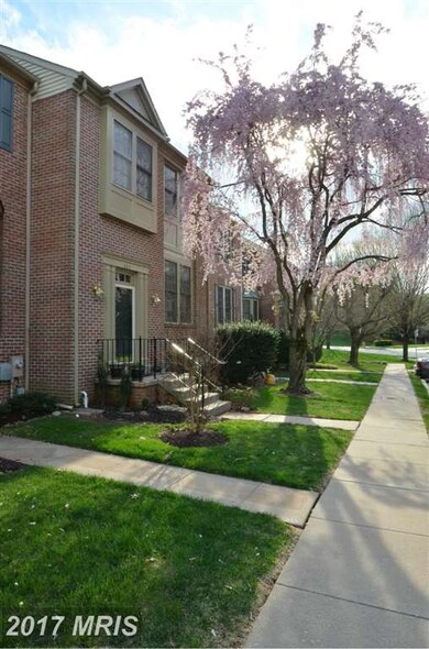 689 Budleigh Cir, Lutherville Timonium, MD 21093 - photo 2