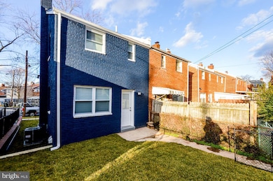 4261 Hildreth St SE, Washington, DC 20019 - photo 5