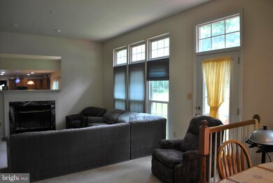 6305 Wood Pointe Dr unit LOWER LEVEL, Glenn Dale, MD 20769 - photo 4