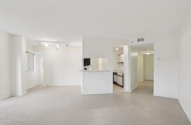 Meridian Condominiums unit 117, Baton Rouge, LA 70816 - photo 5