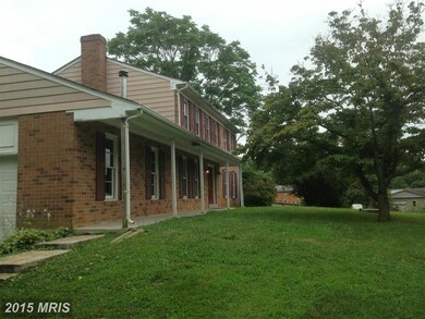 10505 Lake Jackson Dr, Manassas, VA 20111 - photo 2