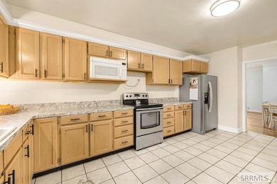 267 E 2nd S, Rexburg, ID 83440 - photo 6