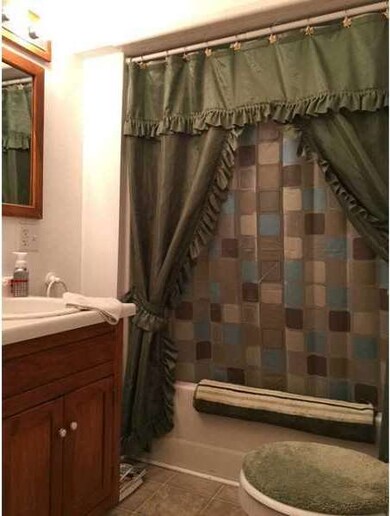 Full Bath. First floor bath