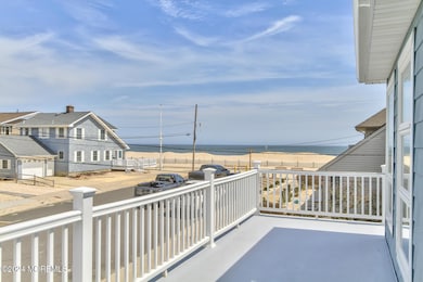 4 Camden Ave Up Lavallette NJ-large-015